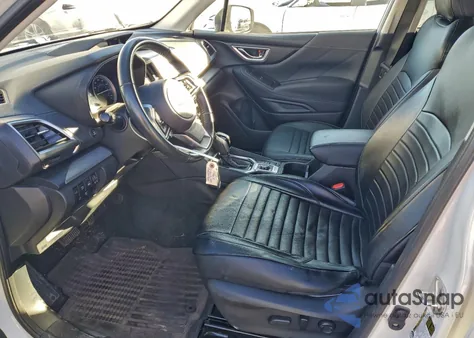 2020 Subaru Forester Limited z USA, uszkodzony, nr VIN JF2SKASC4LH608904